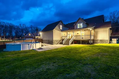 2322 Mowbray Pike Soddy Daisy TN 37379