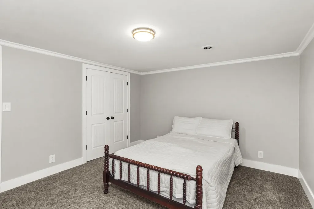 1300 Ridge Road Dickson TN 37055