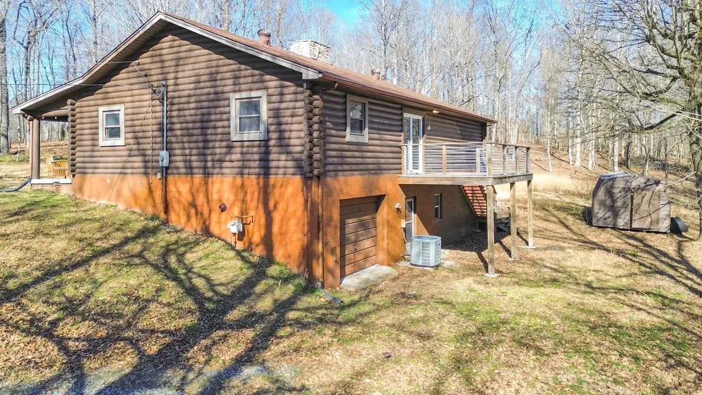 1300 Ridge Road Dickson TN 37055