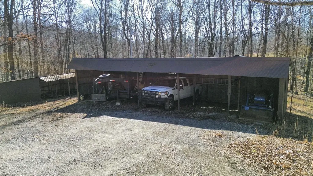 1300 Ridge Road Dickson TN 37055