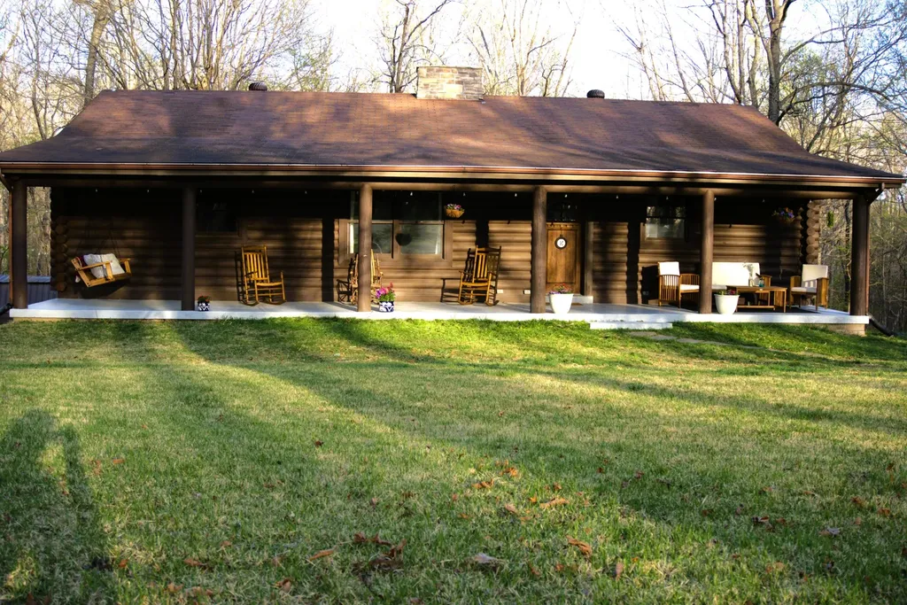 1300 Ridge Road Dickson TN 37055