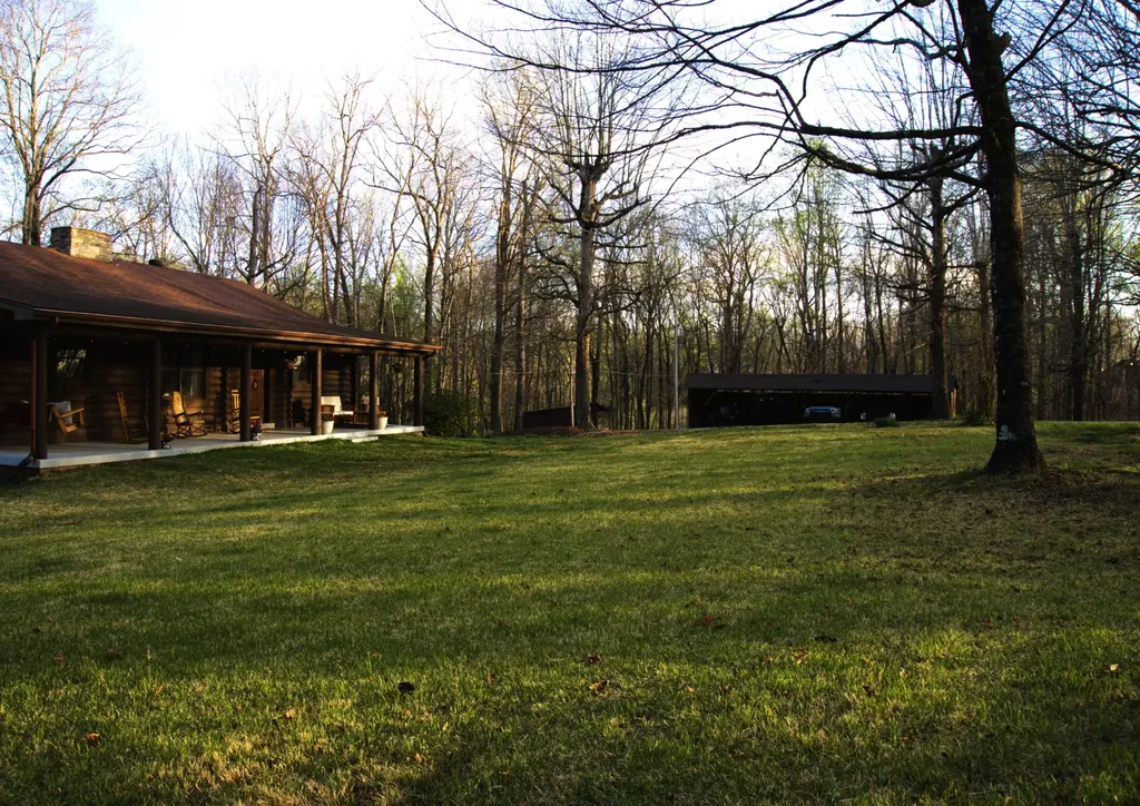 1300 Ridge Road Dickson TN 37055