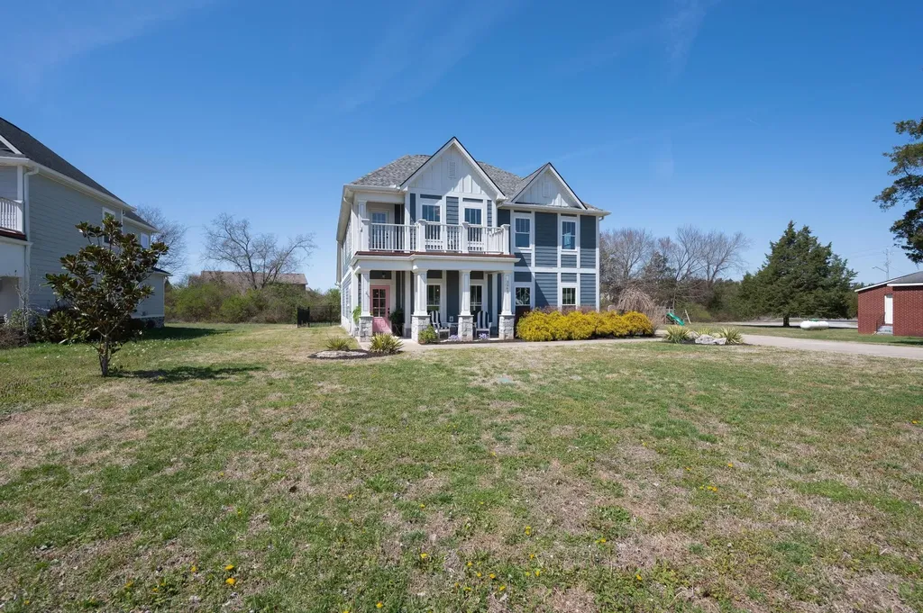 2963 Emery Road Murfreesboro TN 37130