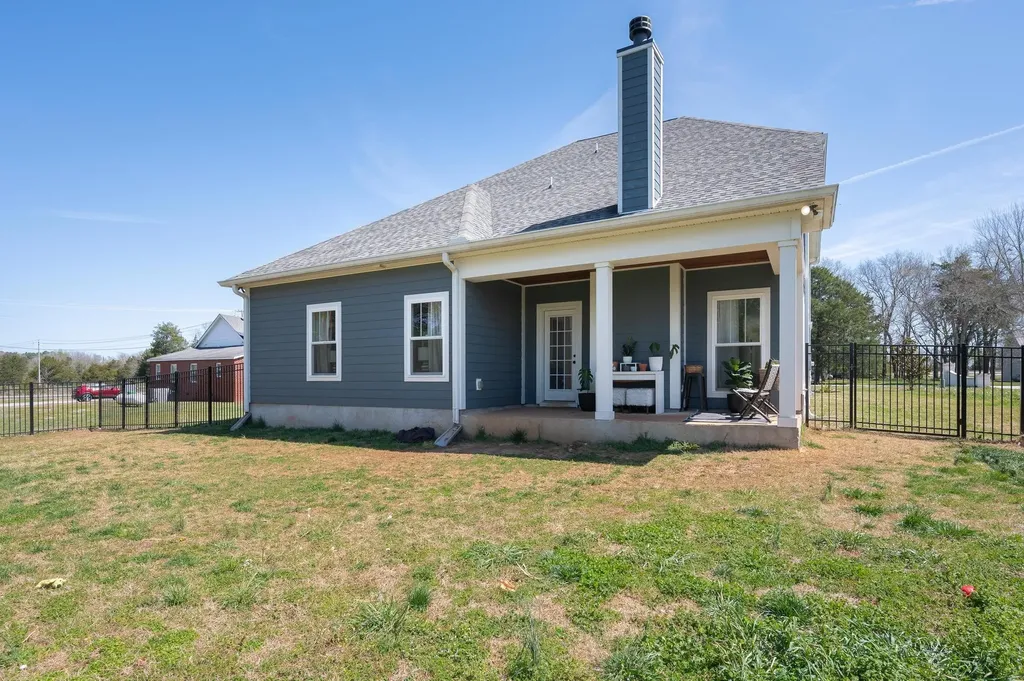 2963 Emery Road Murfreesboro TN 37130