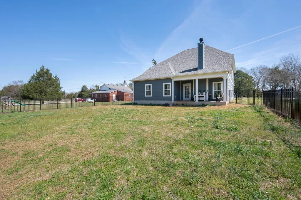 2963 Emery Road Murfreesboro TN 37130