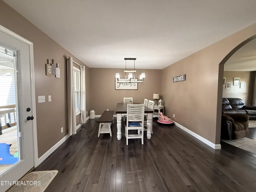 1926 Old Grimsley Road Grimsley TN 38565