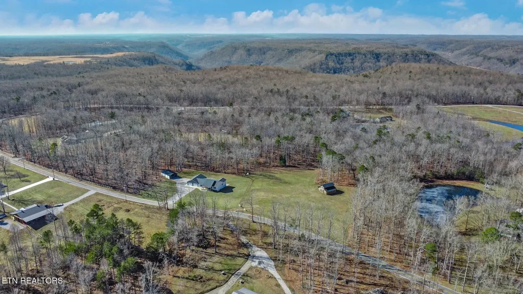 1926 Old Grimsley Road Grimsley TN 38565