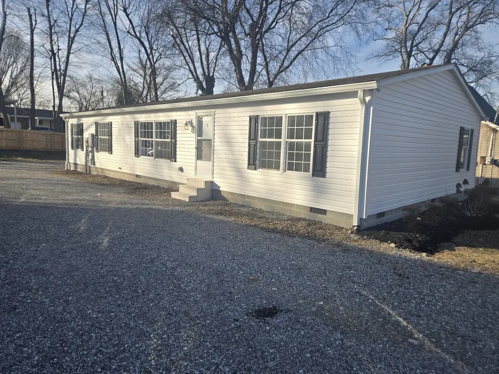 223 E Park Avenue Gallatin TN 37066