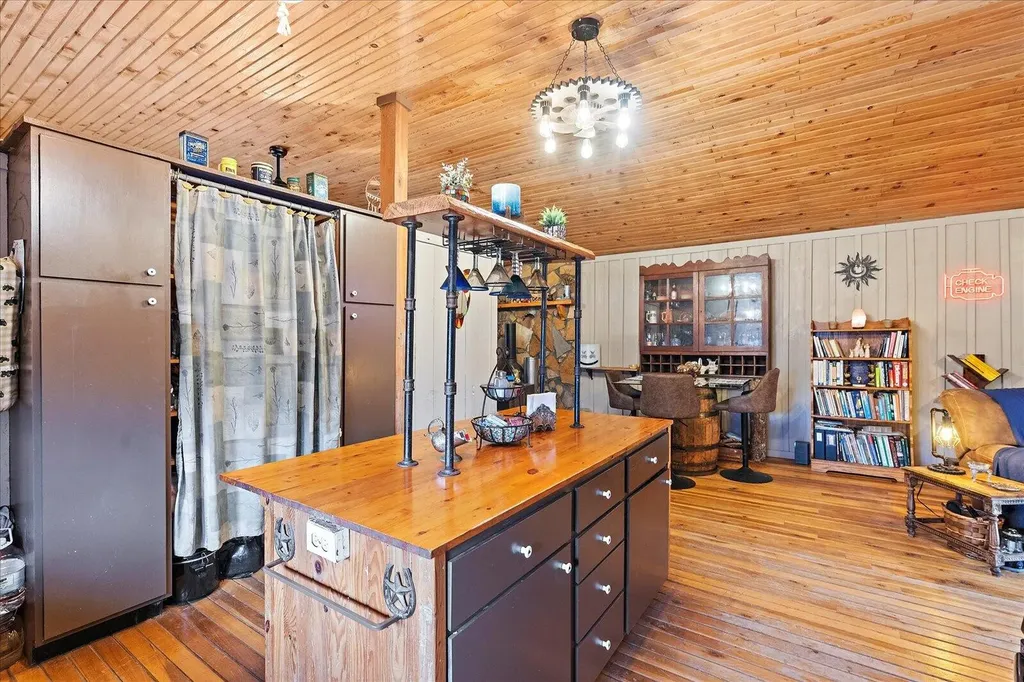 123 Powers Lane Pikeville TN 37367