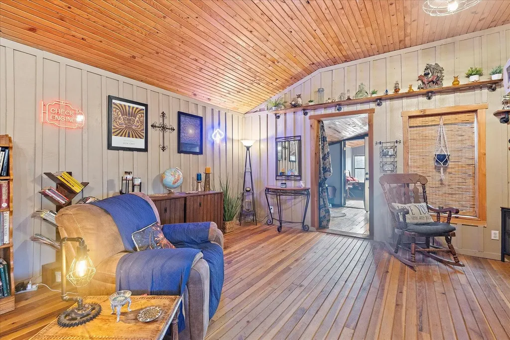 123 Powers Lane Pikeville TN 37367