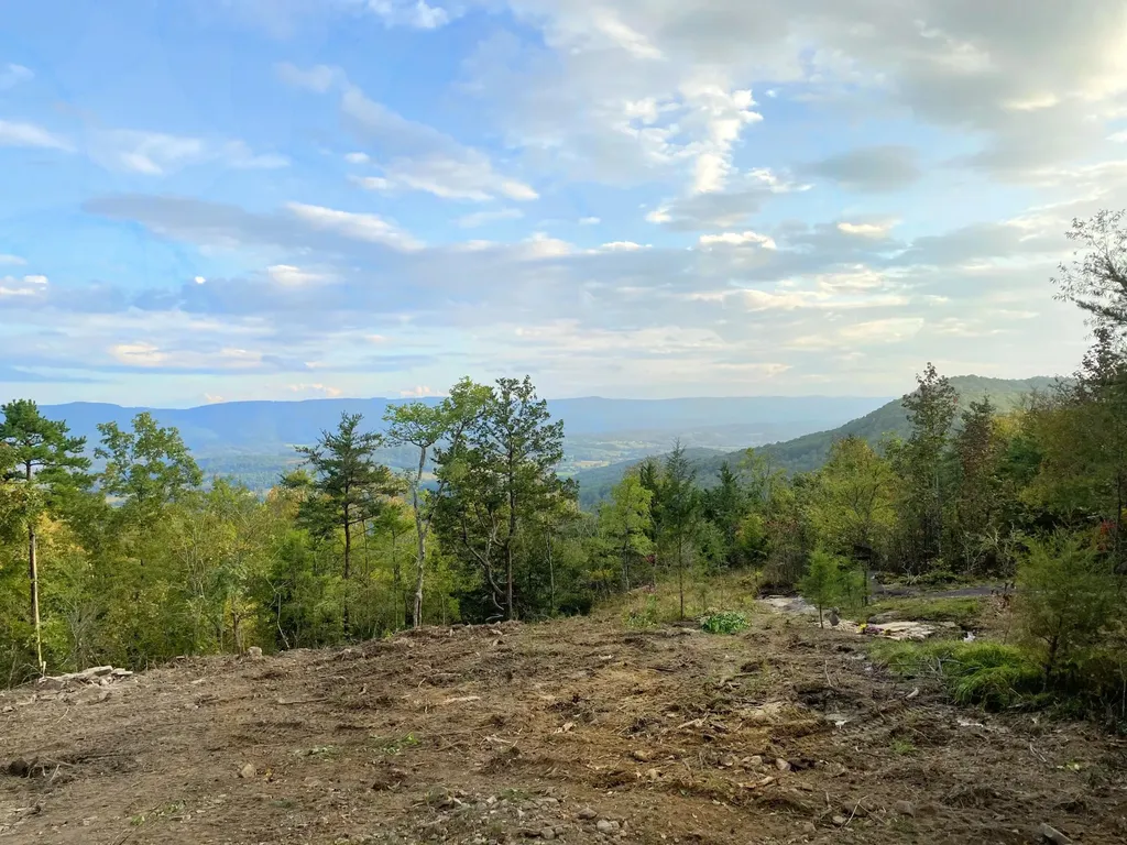 104 Sunrise Trail Pikeville TN 37367