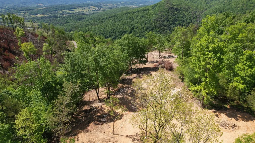 104 Sunrise Trail Pikeville TN 37367