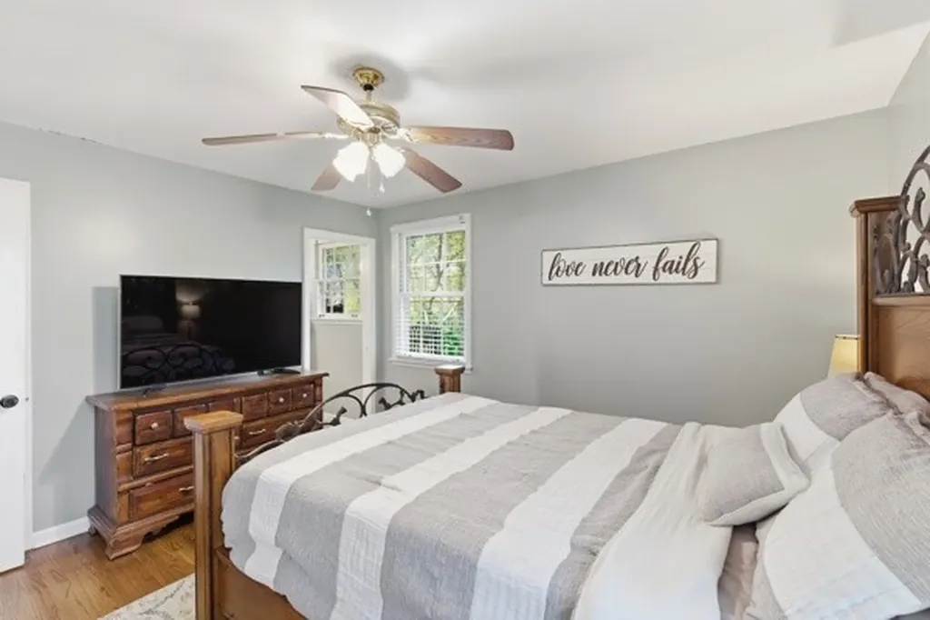 425 Lakeshore Drive Old Hickory TN 37138
