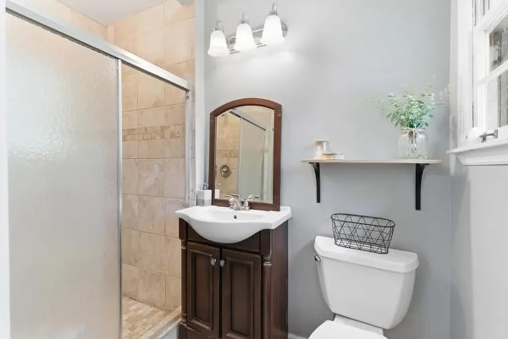 425 Lakeshore Drive Old Hickory TN 37138