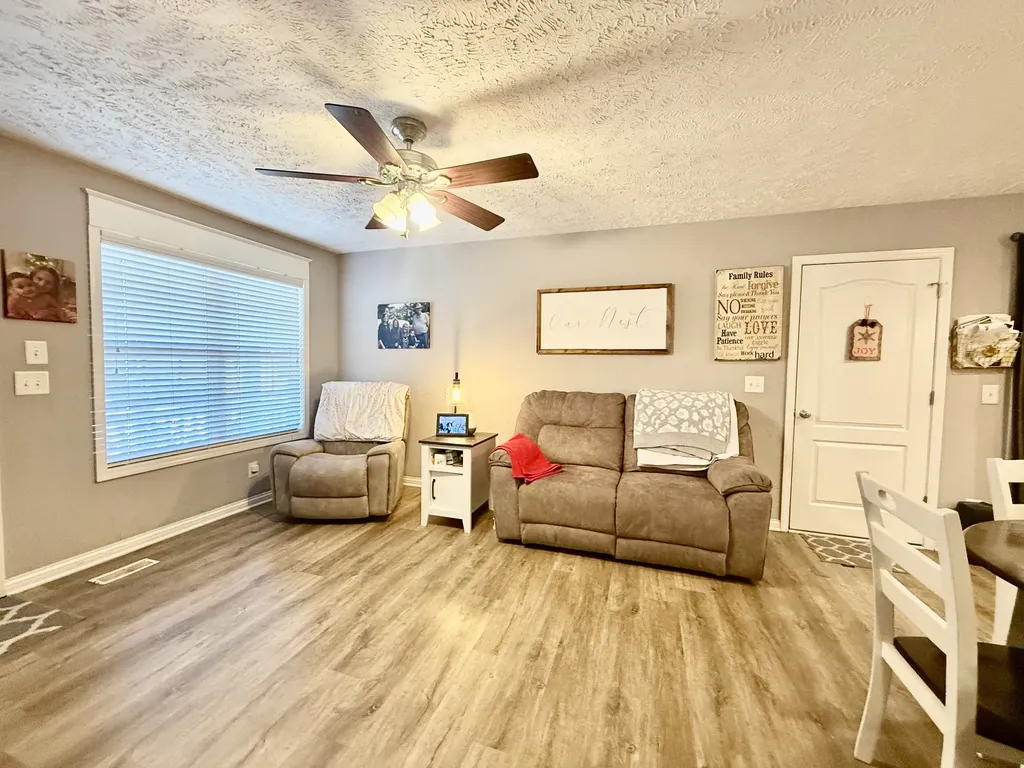 1315 N Lynn Drive Lebanon TN 37087