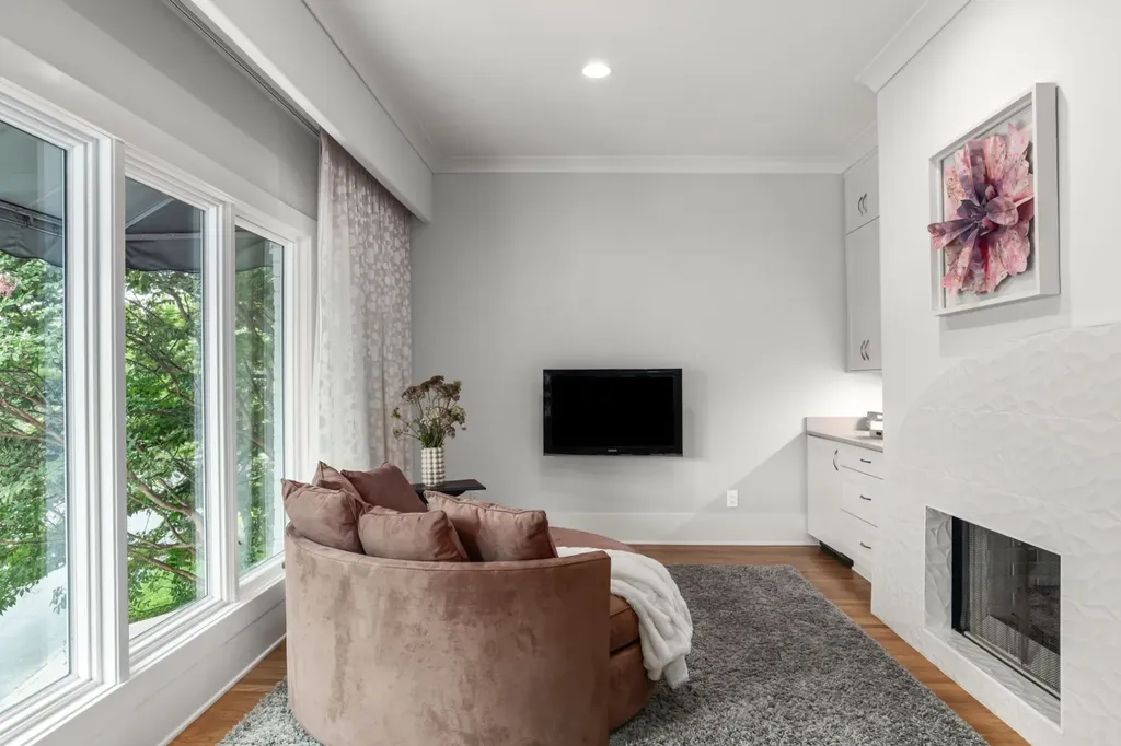 1 Warwick Lane Nashville TN 37205