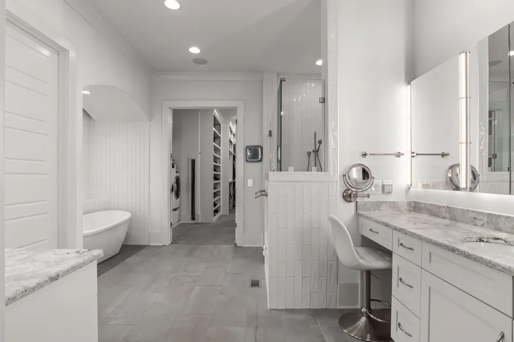 1 Warwick Lane Nashville TN 37205