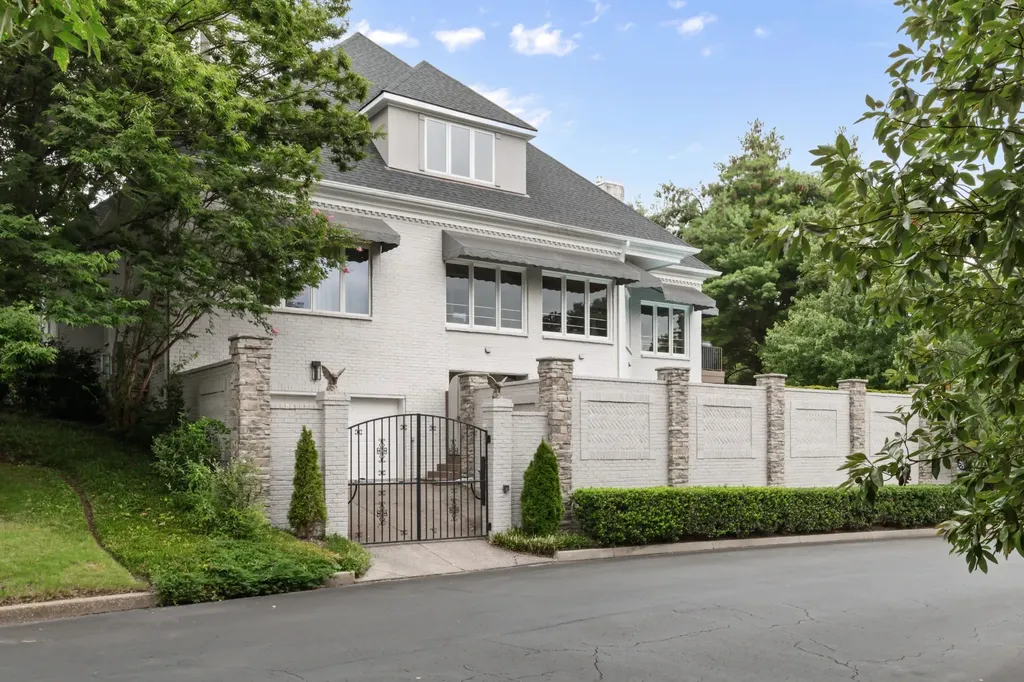 1 Warwick Lane Nashville TN 37205