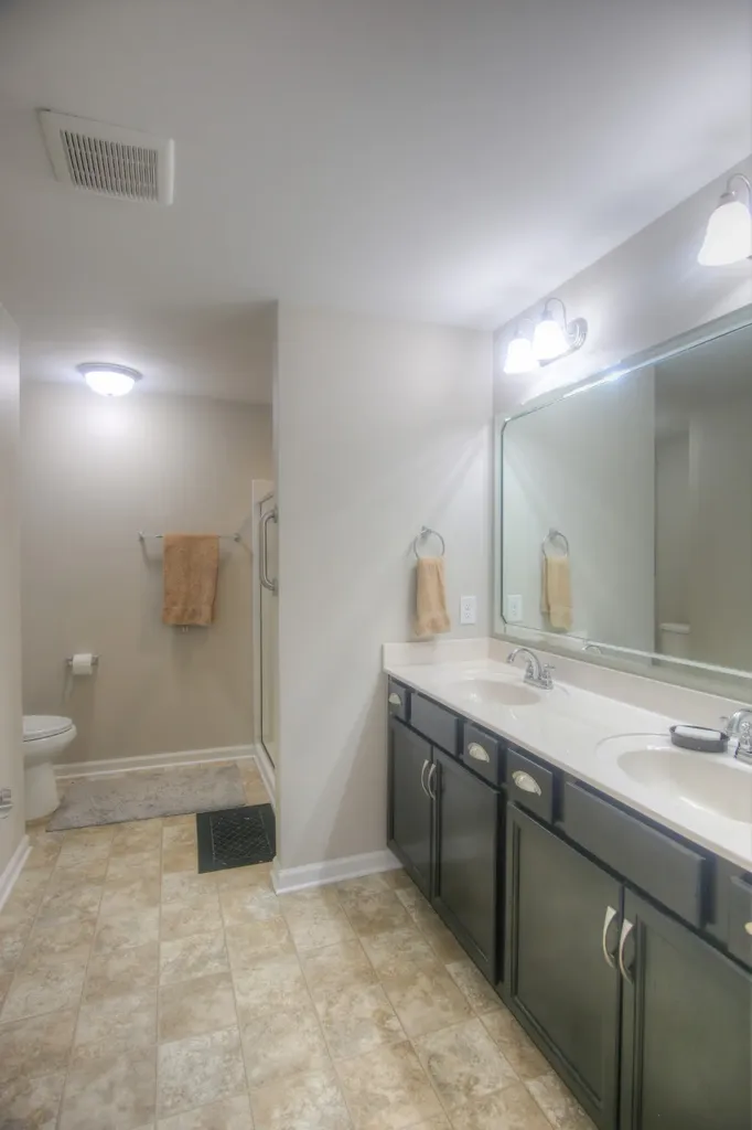 395 Devon Chase Hill Gallatin TN 37066