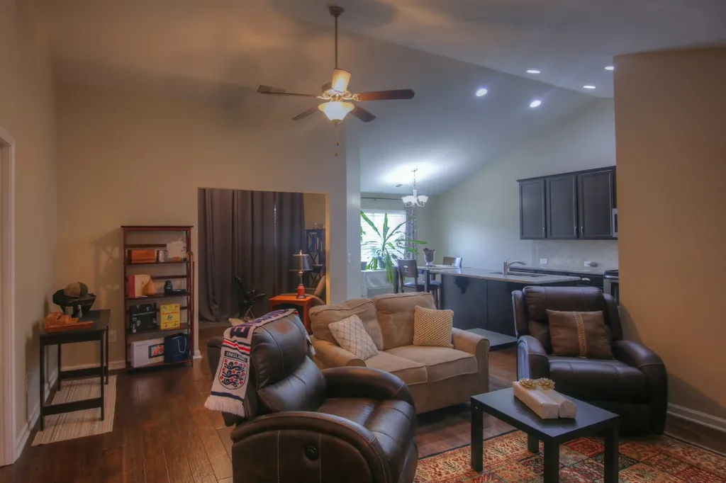 395 Devon Chase Hill Gallatin TN 37066