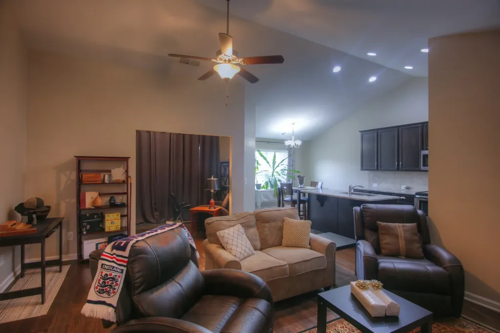 395 Devon Chase Hill Gallatin TN 37066