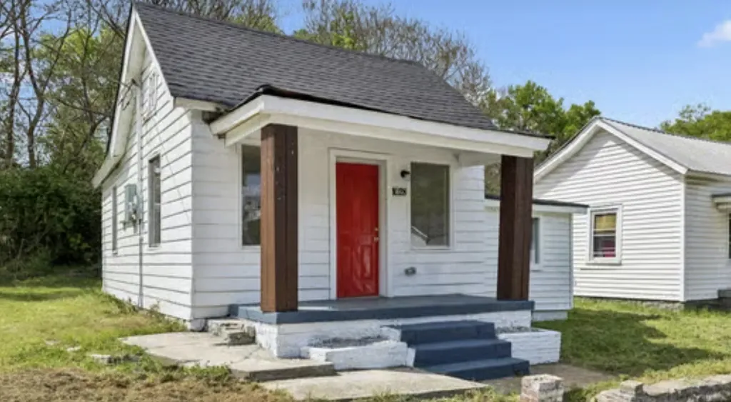 1028 Bridge Street Columbia TN 38401