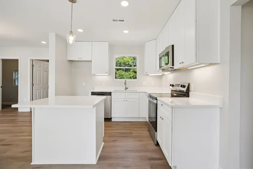2117 Scott Avenue Nashville TN 37216