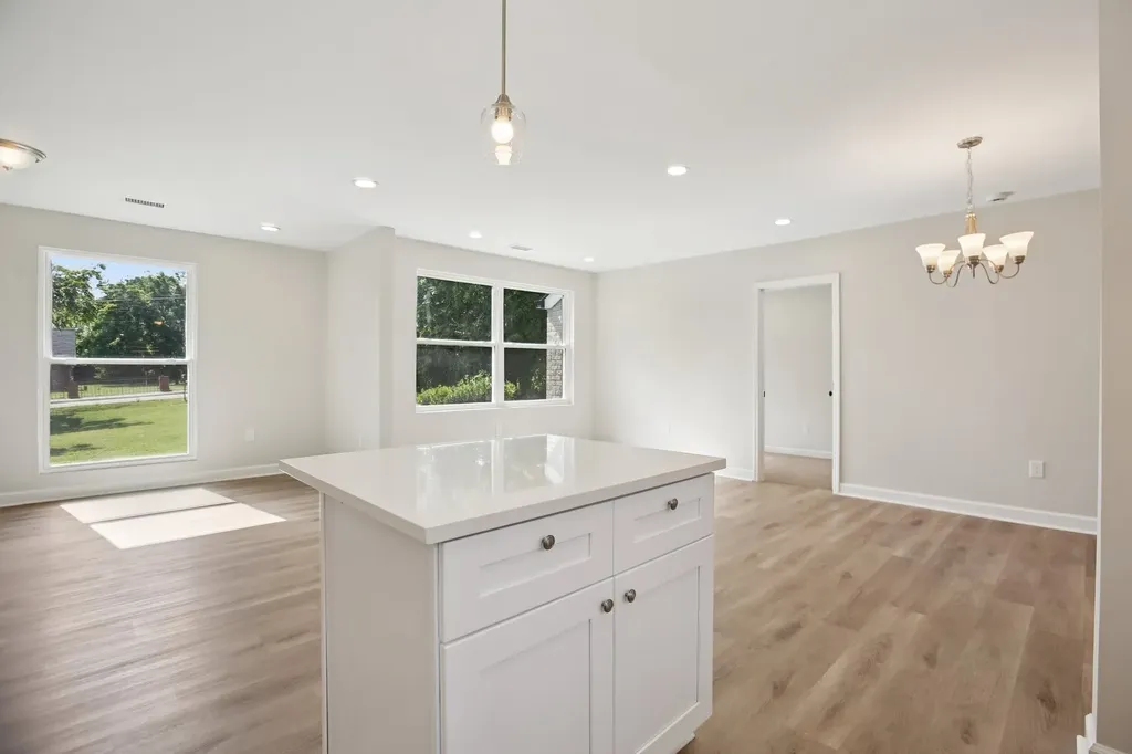 2117 Scott Avenue Nashville TN 37216