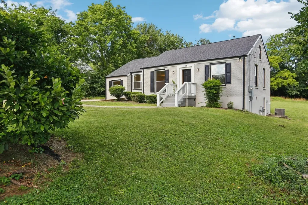 2117 Scott Avenue Nashville TN 37216