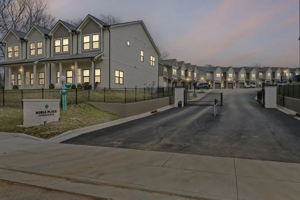 1034 Noble Loop Nashville TN 37211
