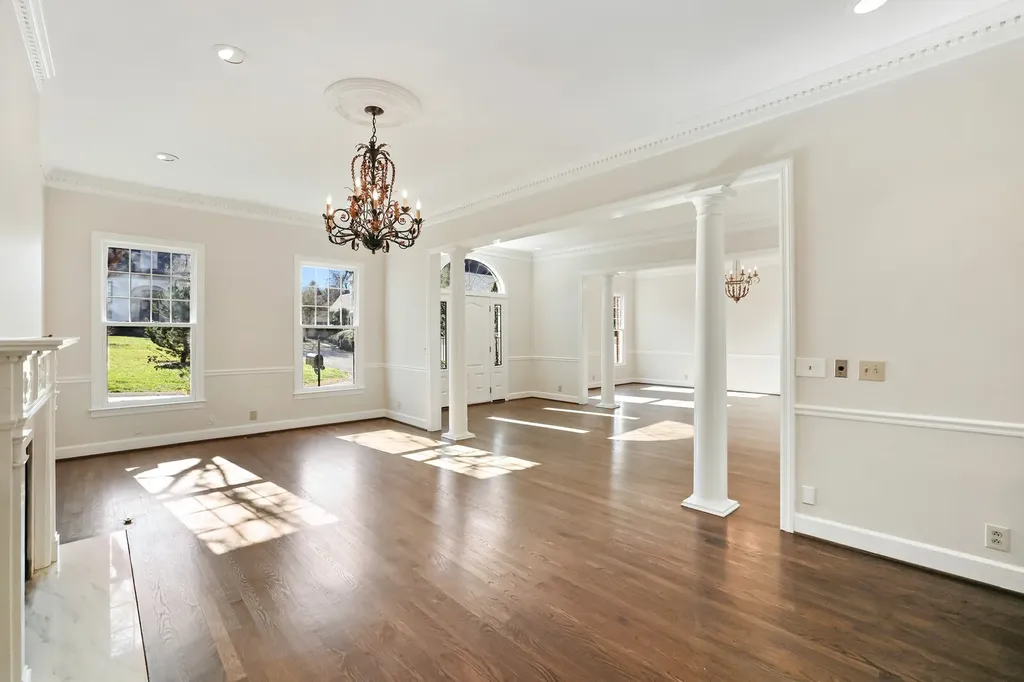 103 Adams Park Nashville TN 37205