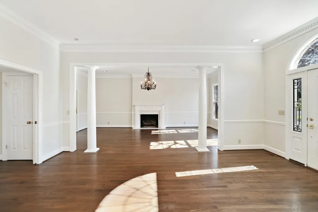 103 Adams Park Nashville TN 37205