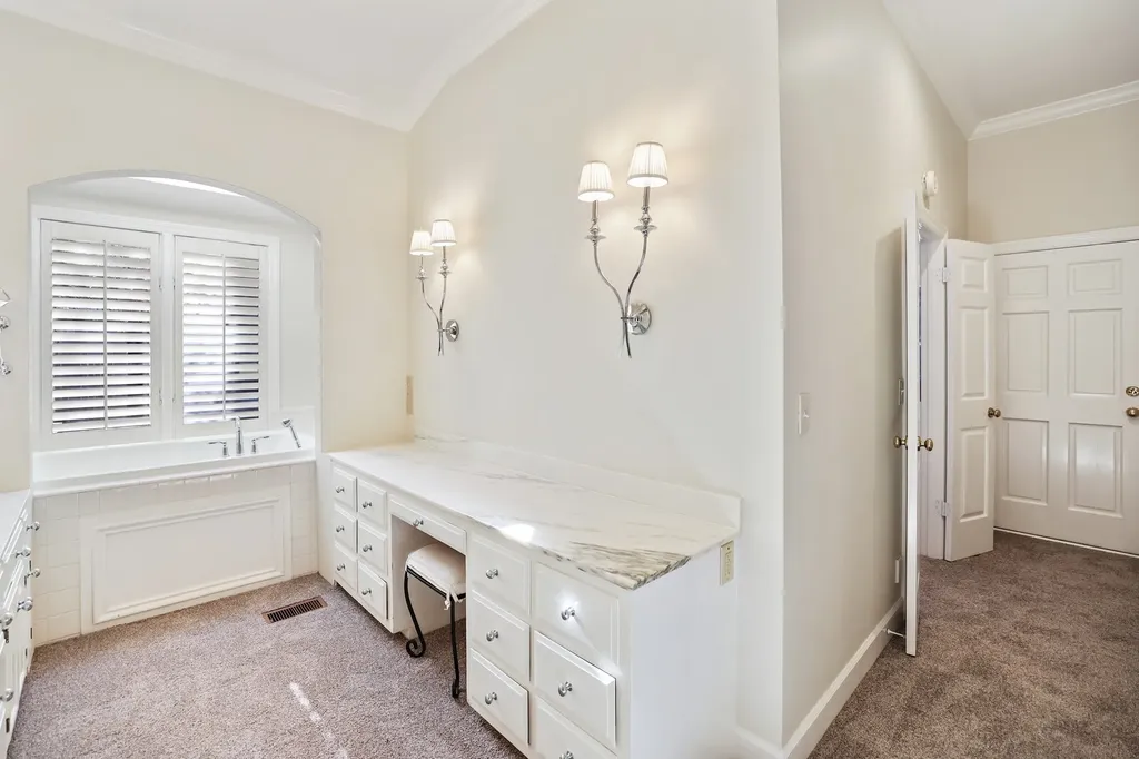 103 Adams Park Nashville TN 37205