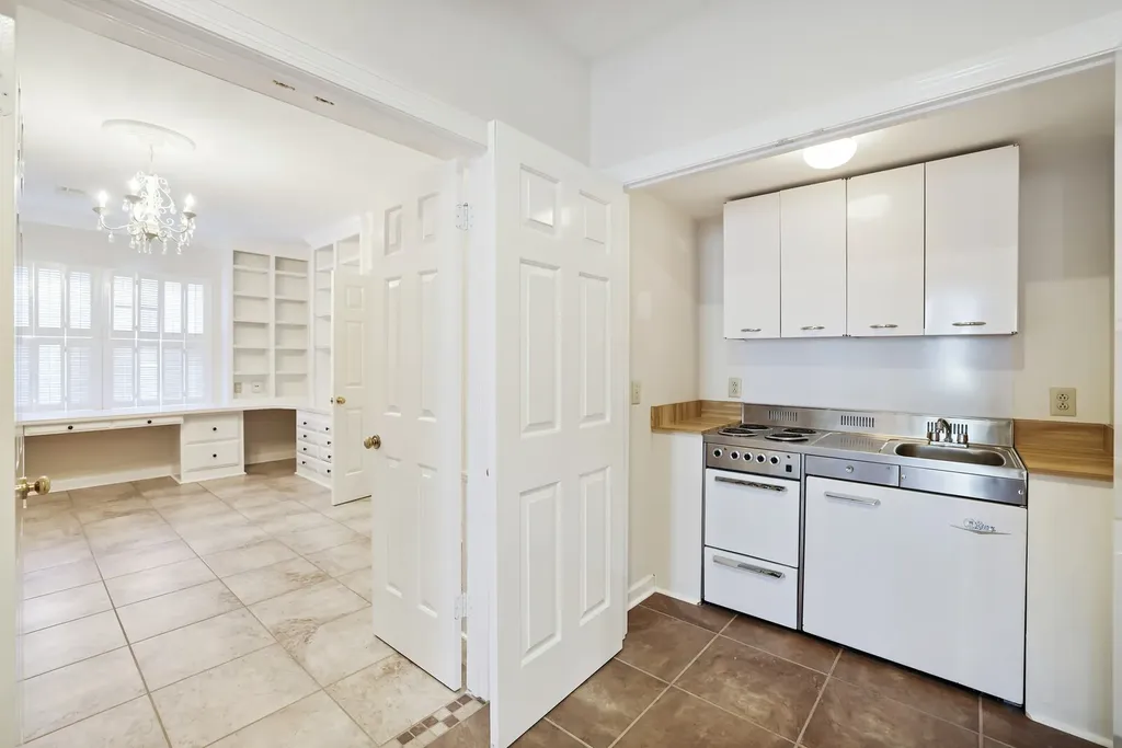 103 Adams Park Nashville TN 37205