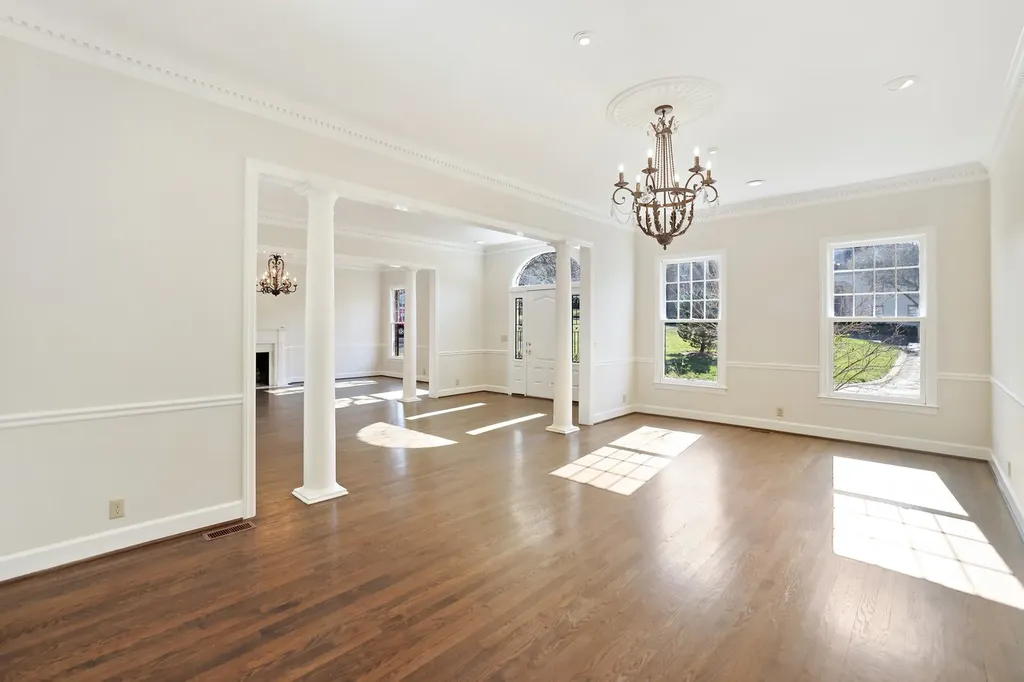 103 Adams Park Nashville TN 37205