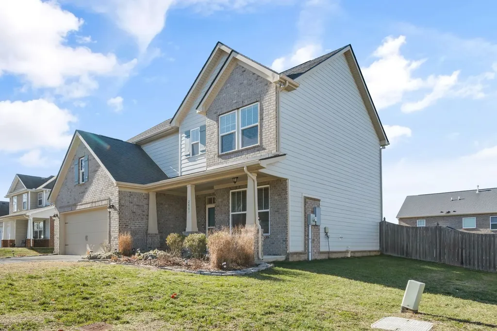 2861 Meadow Glen Circle Mount Juliet TN 37122