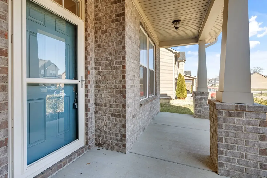 2861 Meadow Glen Circle Mount Juliet TN 37122