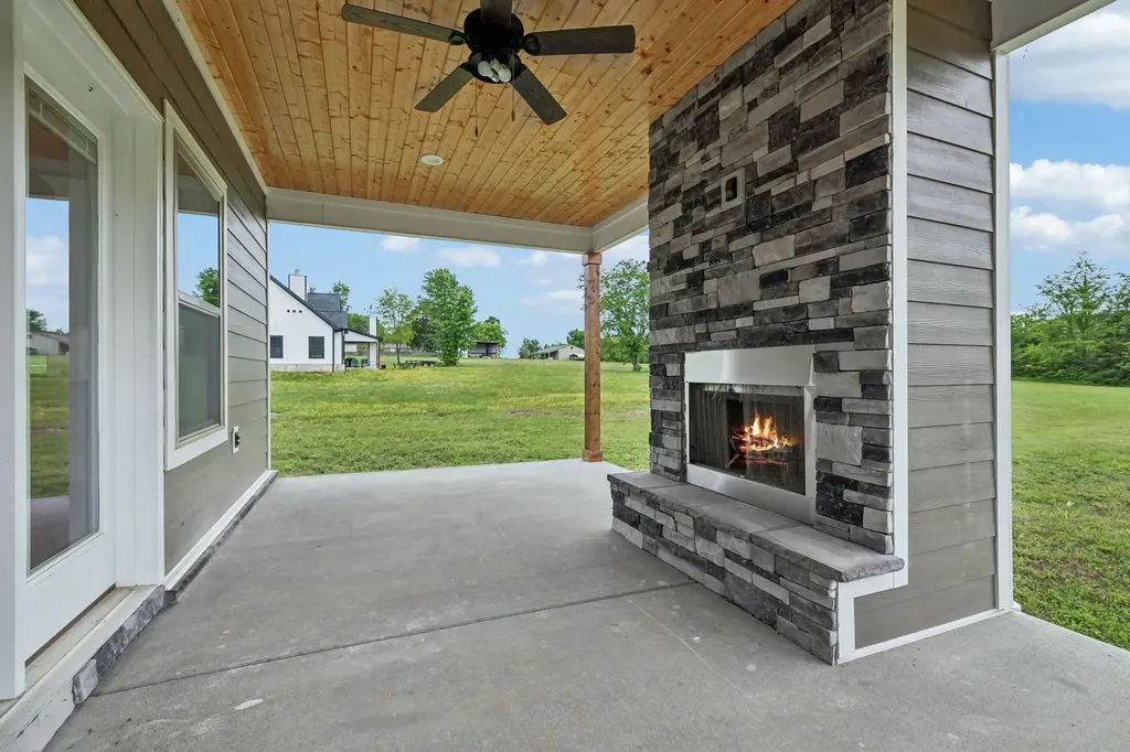 5915 Cainsville Road Lebanon TN 37090