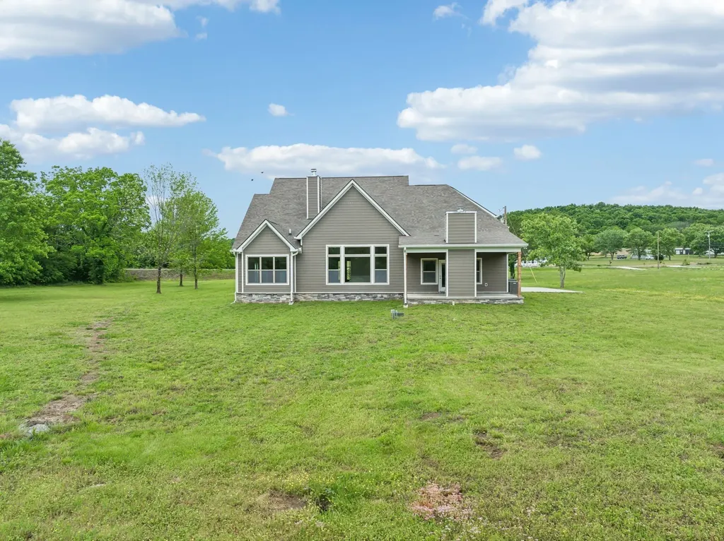 5915 Cainsville Road Lebanon TN 37090