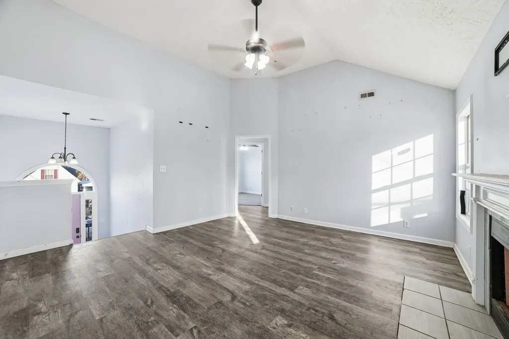 1391 Constitution Drive Clarksville TN 37042