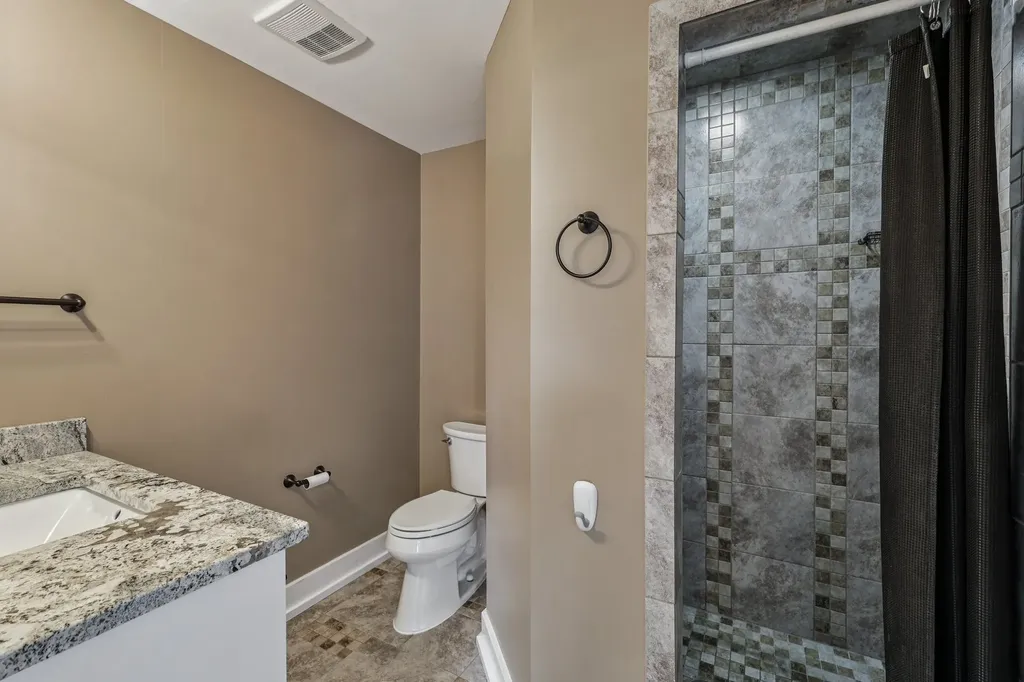 4002 Trotwood Avenue Columbia TN 38401