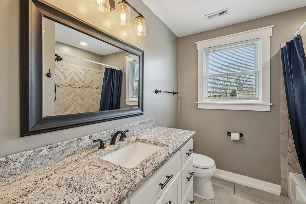 4002 Trotwood Avenue Columbia TN 38401