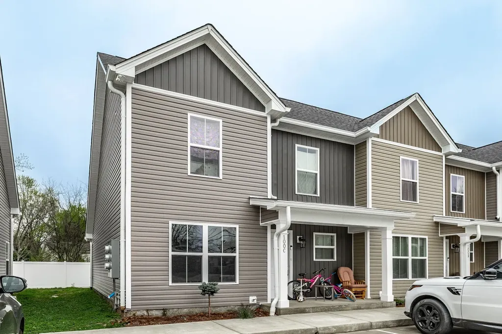 100 Billy Robb Street Greenbrier TN 37073