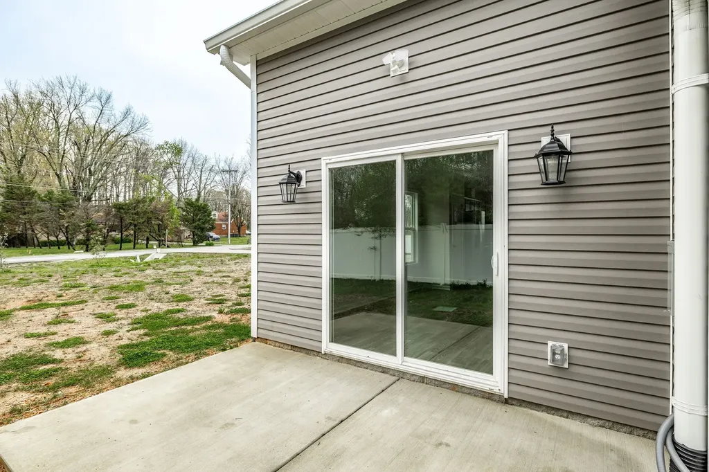 100 Billy Robb Street Greenbrier TN 37073