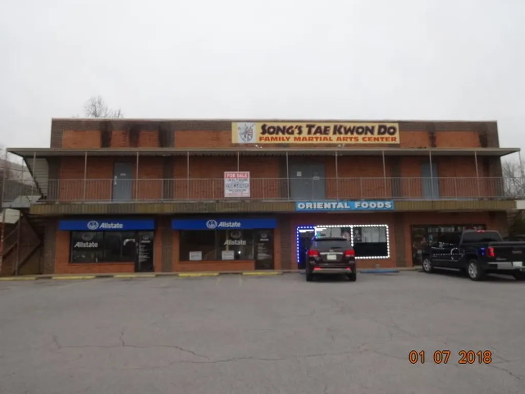 2060 Fort Campbell Boulevard Clarksville TN 37042