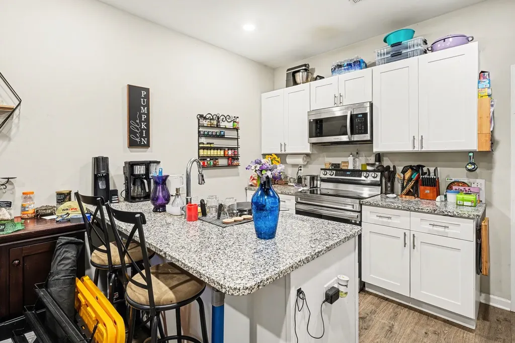 100 Kathryn Court Columbia TN 38401