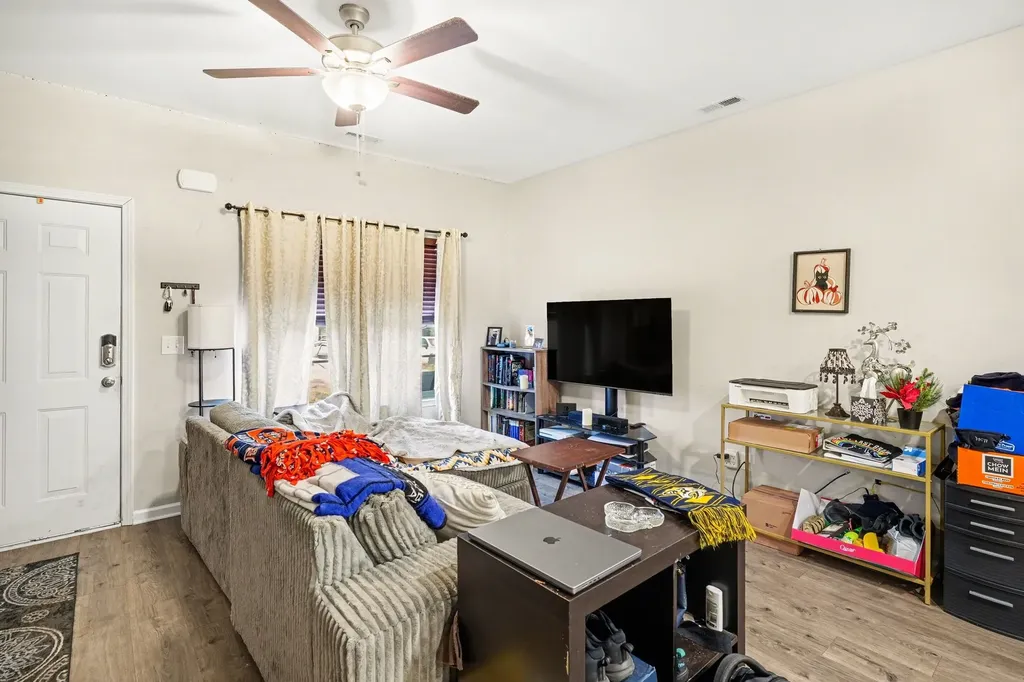 100 Kathryn Court Columbia TN 38401