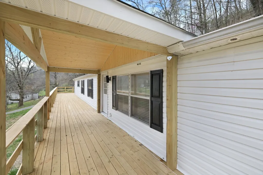 462 Pole Hill Road Goodlettsville TN 37072