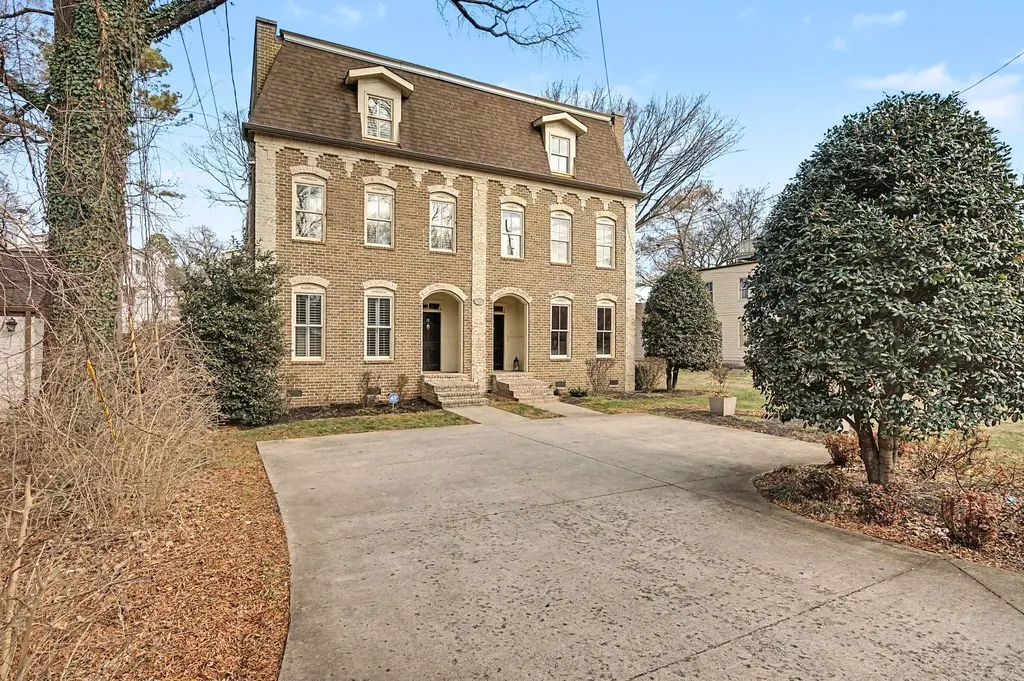 2102B Sharondale Drive Nashville TN 37215