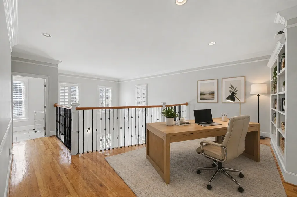 2102B Sharondale Drive Nashville TN 37215